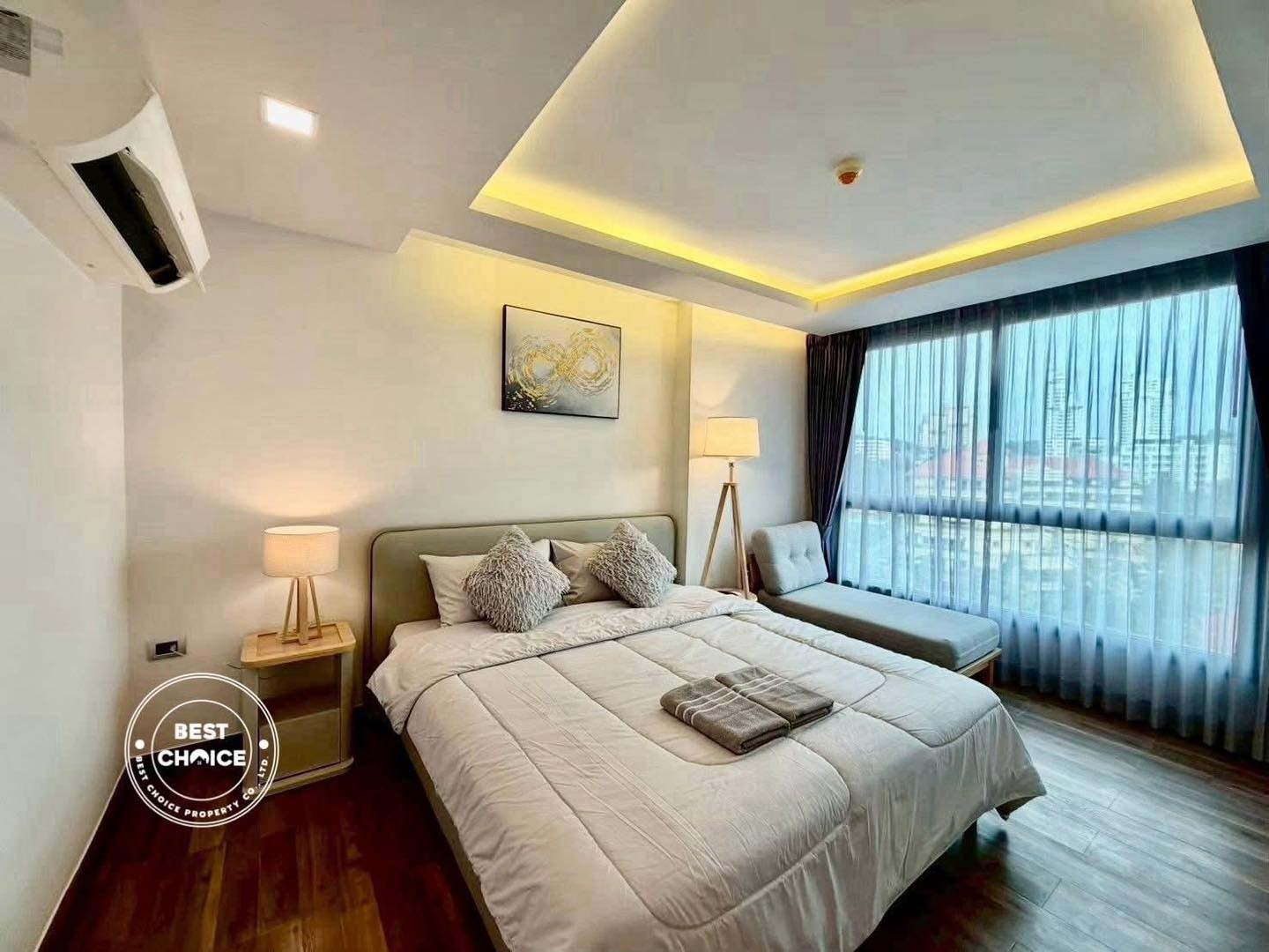 The Peak Towers Condo for rent
