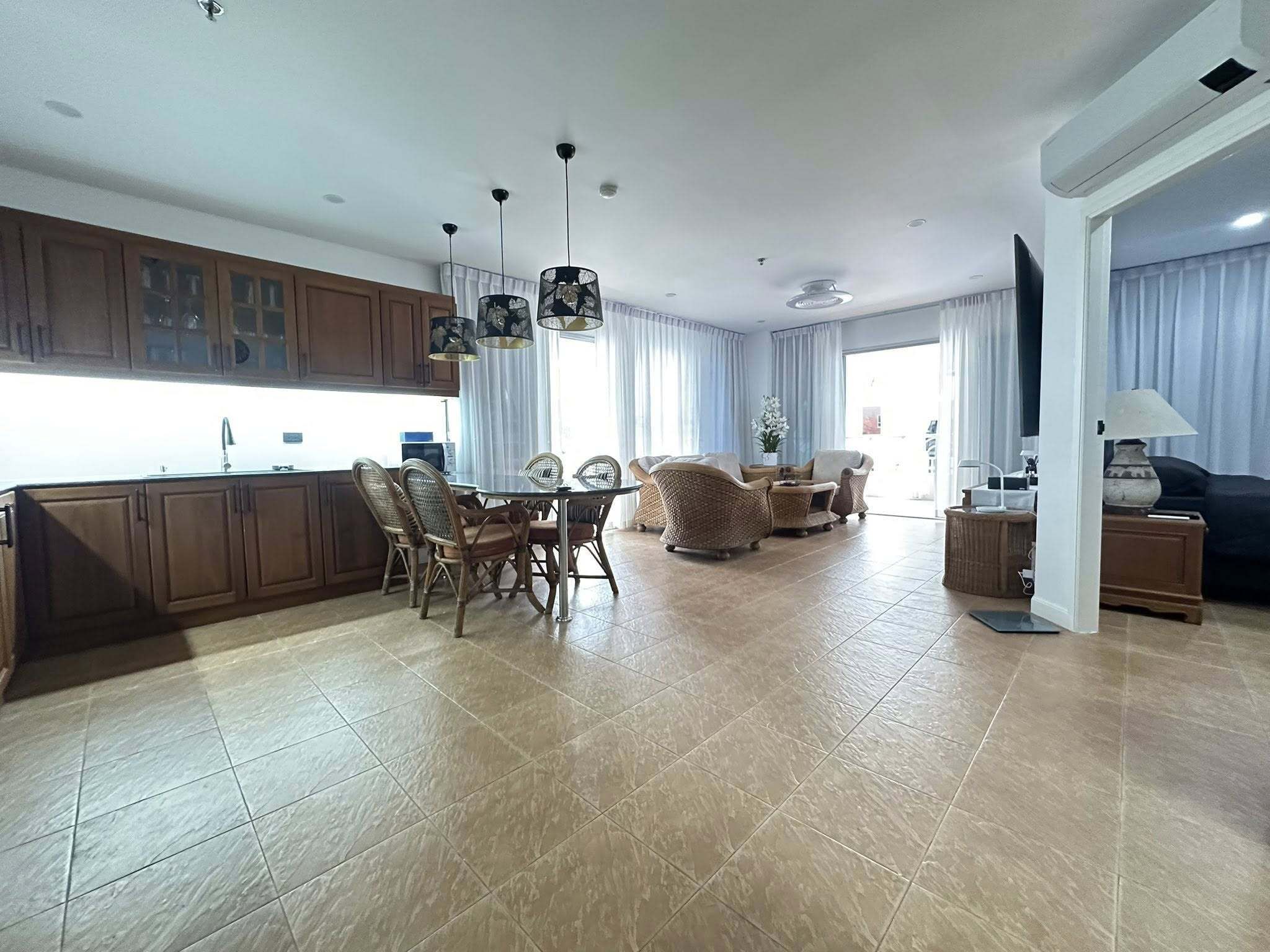 Spacious Room for Rent – Nordic Terrace Soi 4, Pratumnak
