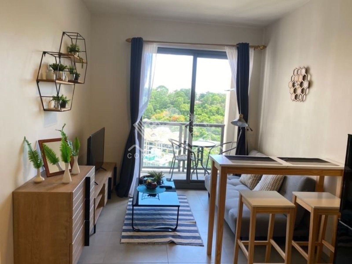 Nice 1 Bedroom with Mountain View