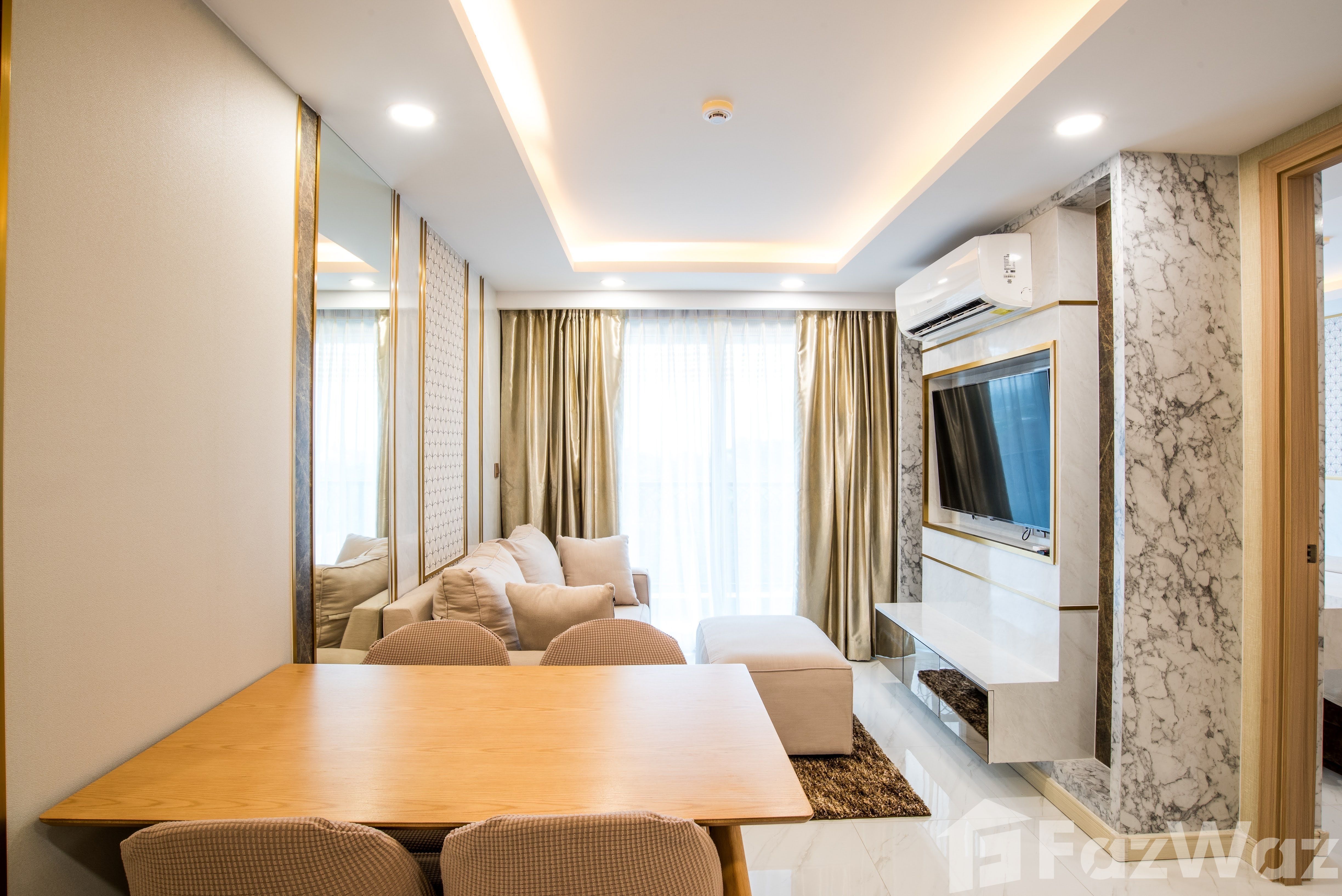 Dusit Grand Park 2