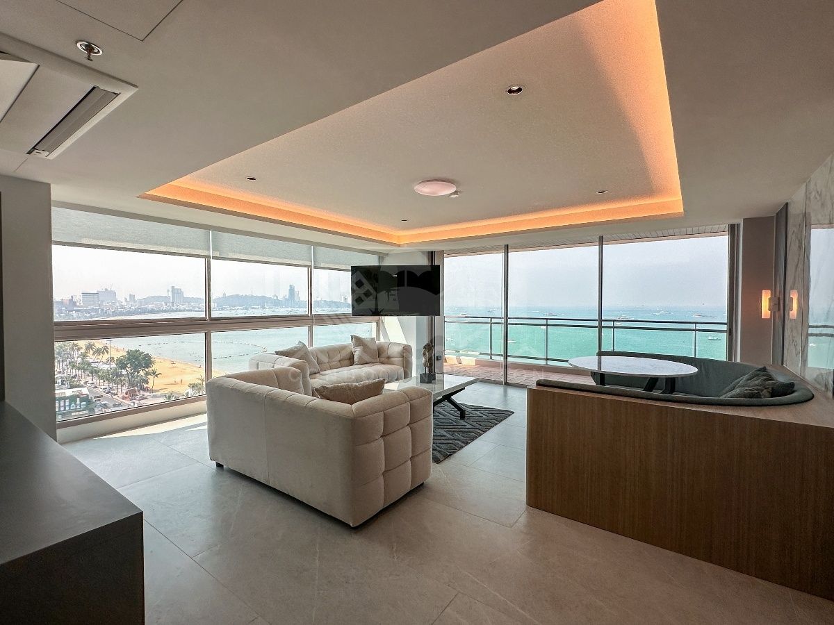Ultimate Luxury Corner 2BR in Northshore