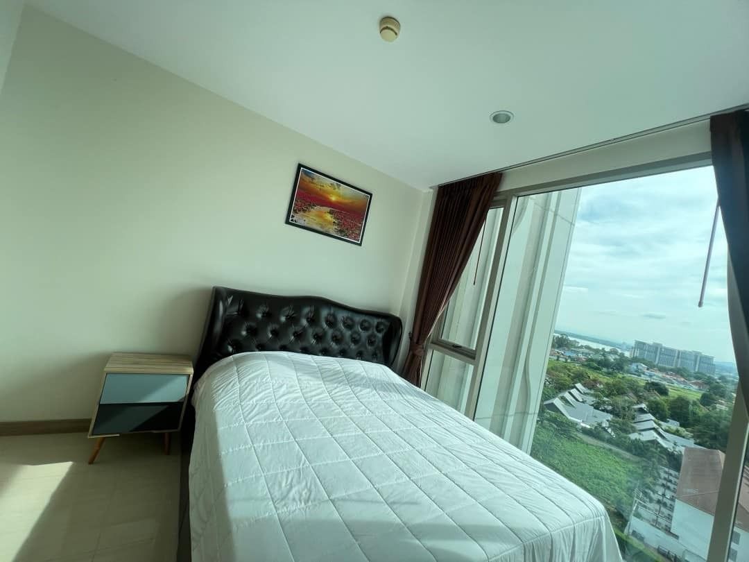 Studio Condo for rent at The Riviera Wongamat