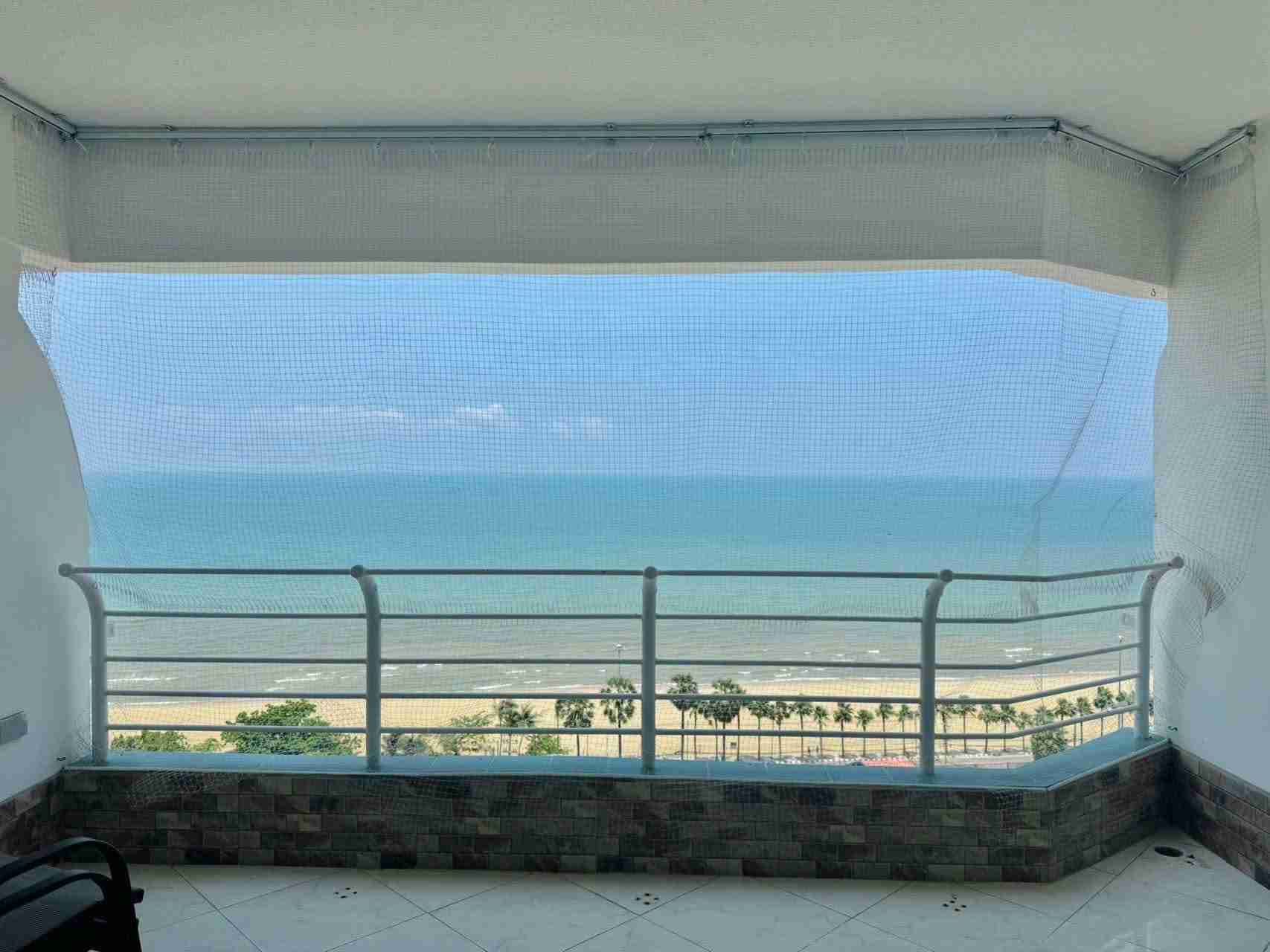 Large Studio for sale