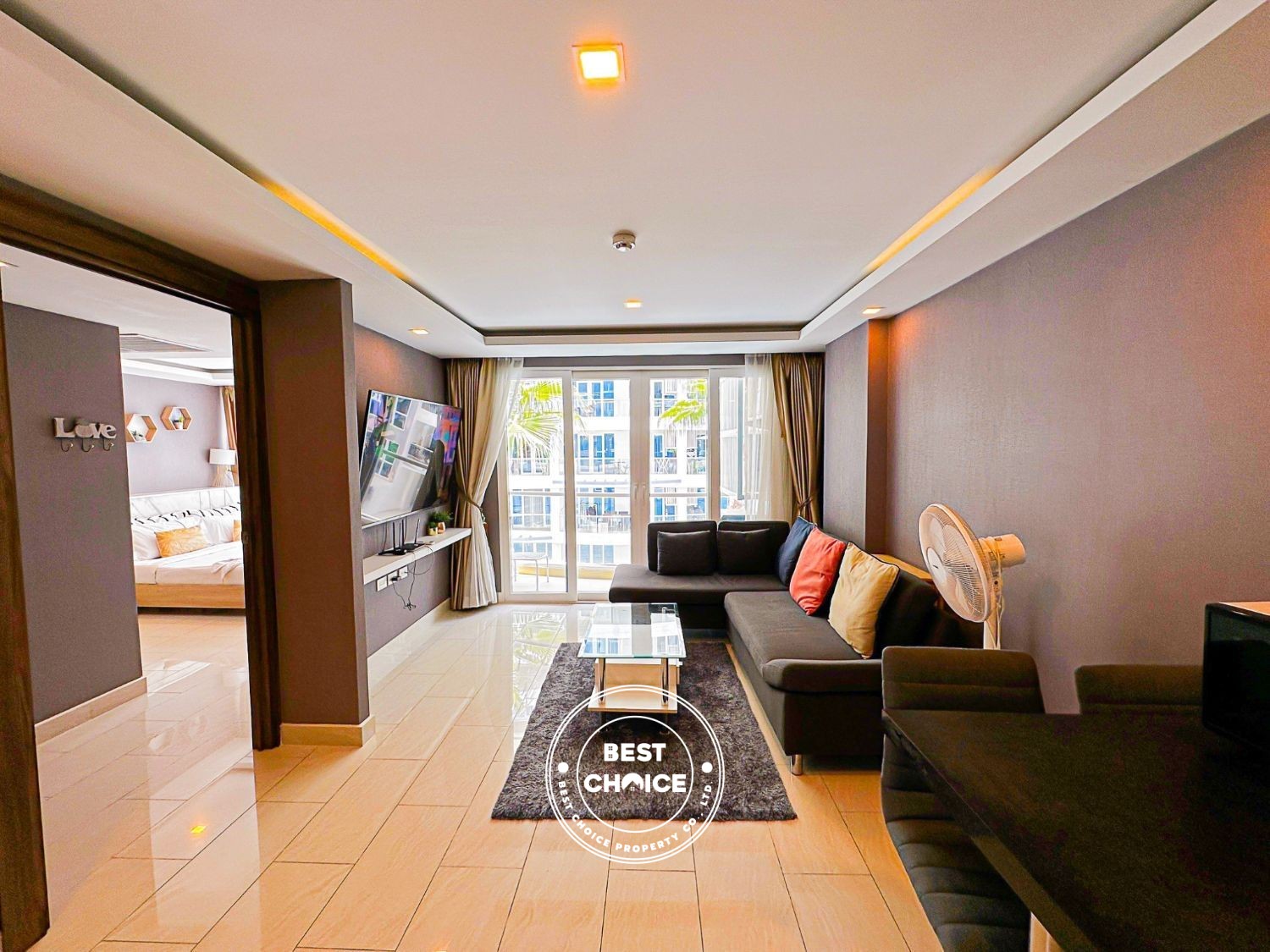 Grand Avenue I Fresh 2BR Pool View I MonthStay Z