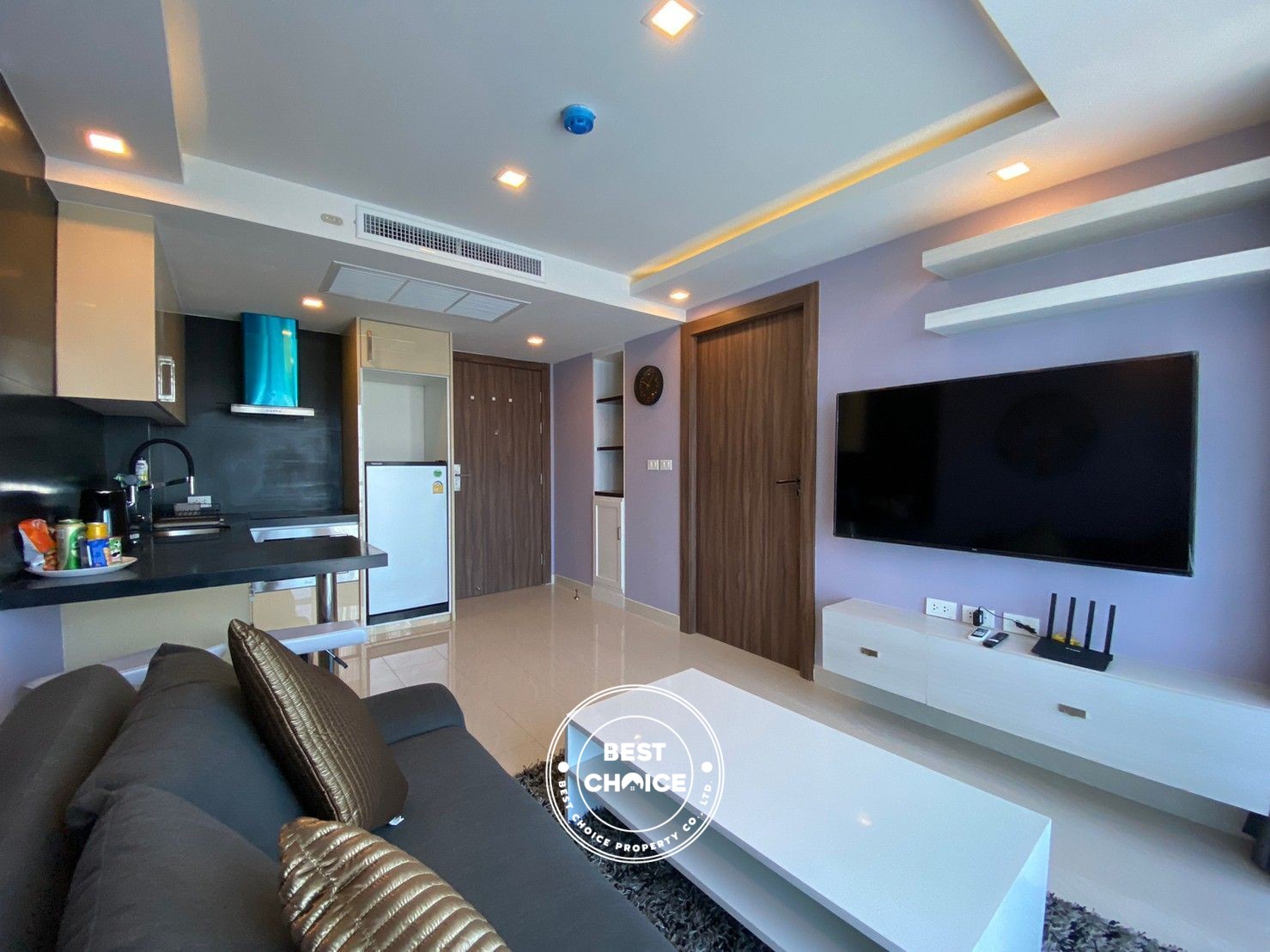 Grand Avenue I Great Location | Monthstay Z