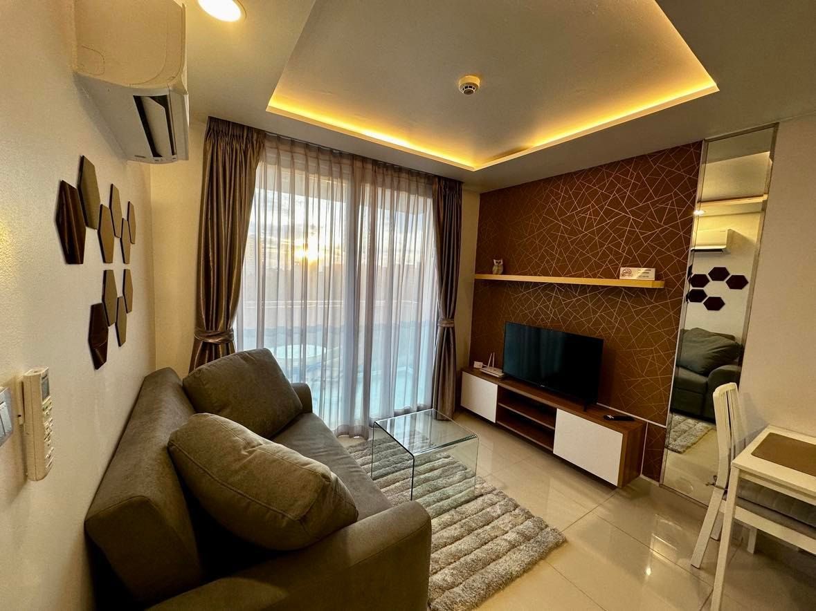 Amazon Residence - Renovated 1 Bed for Rent