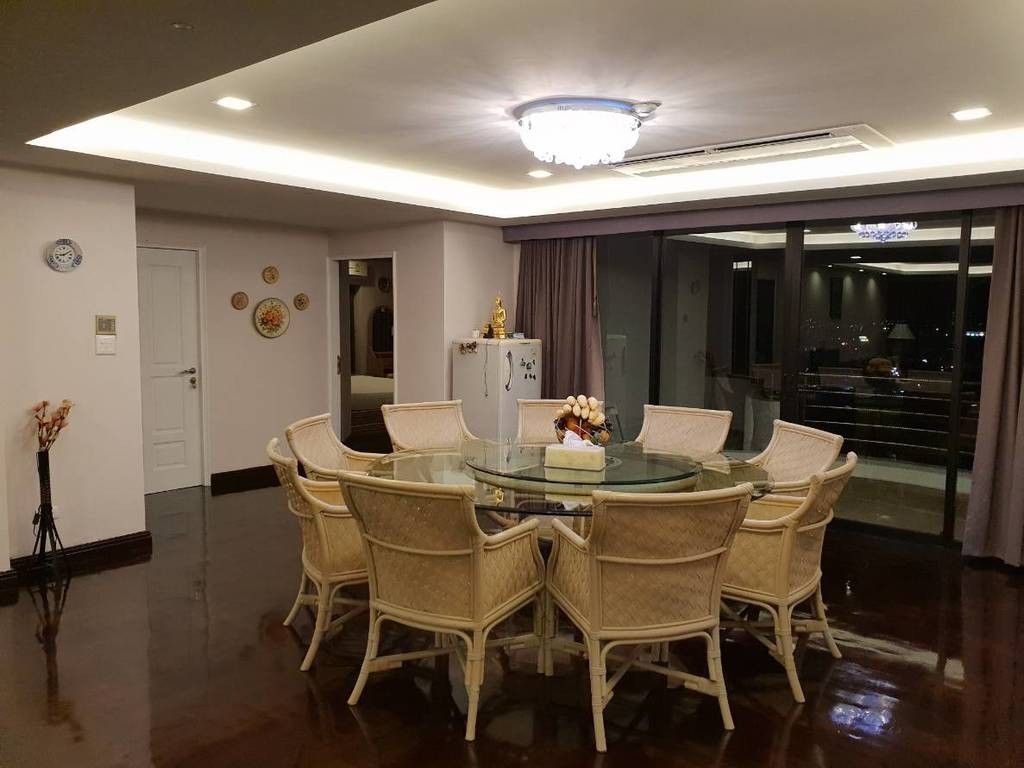 3 Bedroom Condo for rent at Royal Cliff Garden