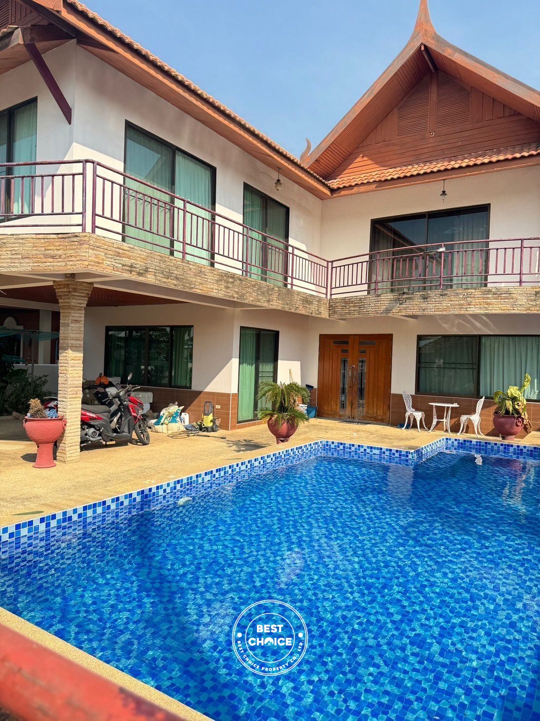 Beautiful house in the heart of the city