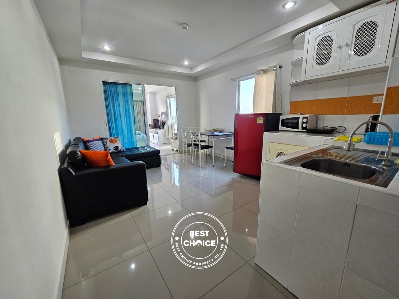 Nice 1 BR with City View