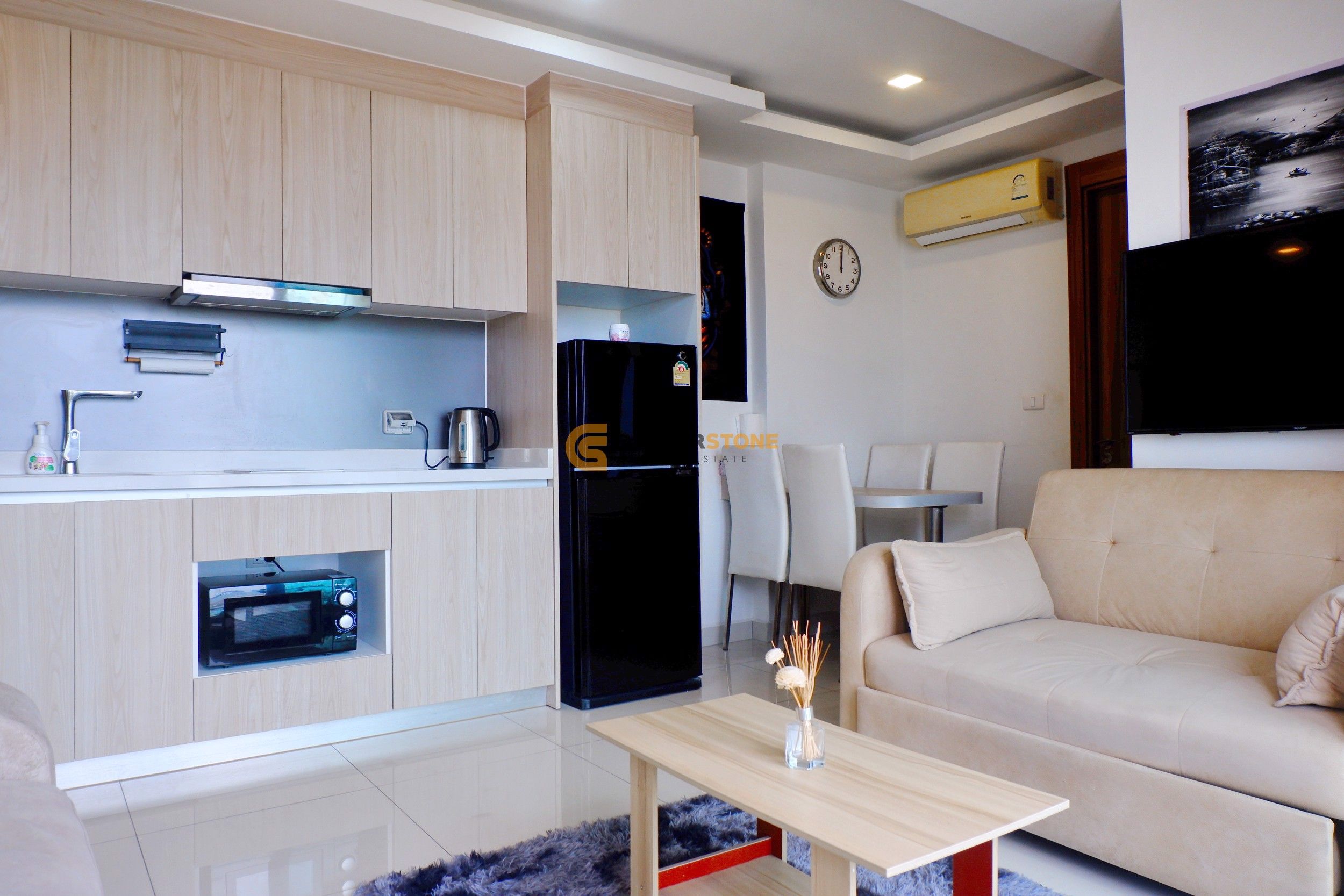 2 bedroom Condo in Arcadia Beach Resort Pattaya