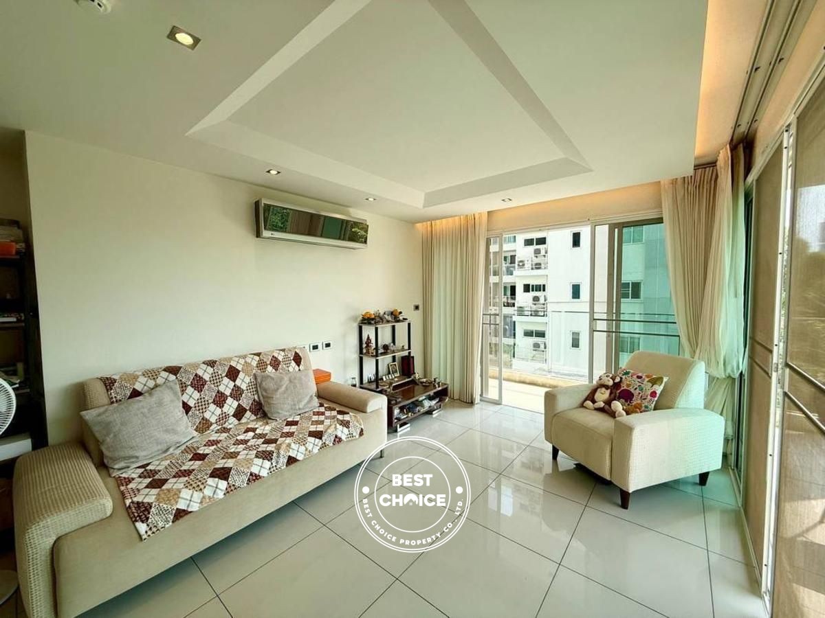 Spacious 1BR with Pool View in Pratumnak