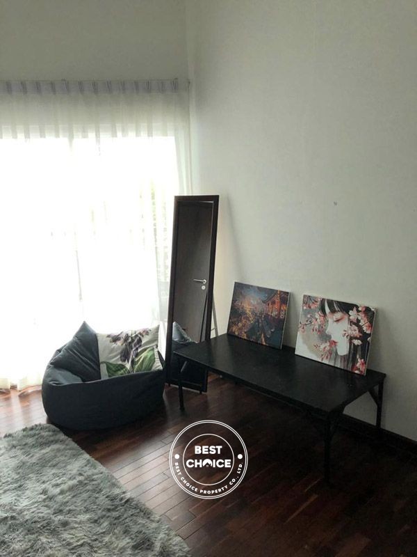 Luxurious 1 BR with a Serene Garden View